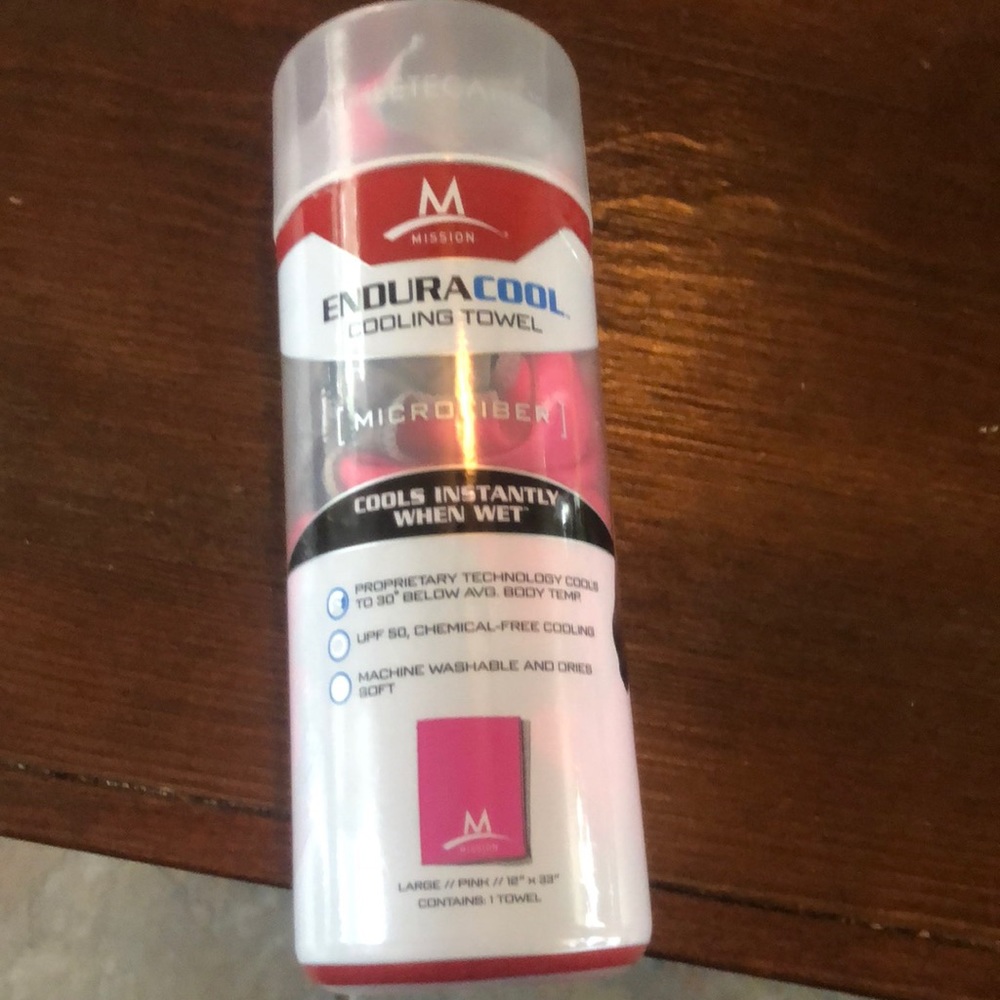 Large pink Endura cooling towel. Never opened